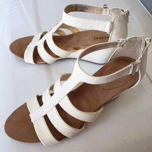 Alfani Pearrl White Strappy Gladiator Sandals 3" Wedge Zip Closure Size 9.5 EUC